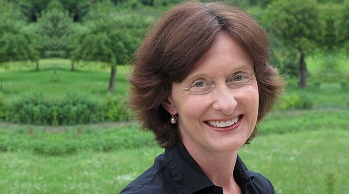 Prof. Katja Schmid
Prof. Katja Schmid