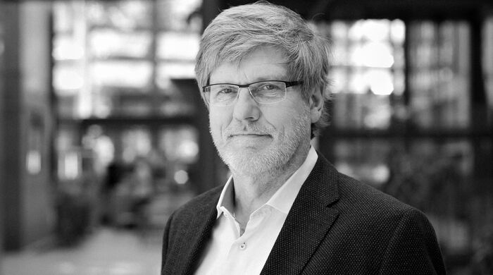 Prof.
Martin Hagemann
Prof.
Martin Hagemann