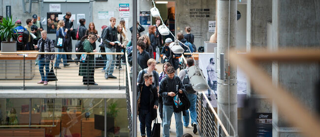 Foto von der Einführungswoche 2026, Copyright liegt bei der Filmuniversität Babelsberg KONRAD WOLF