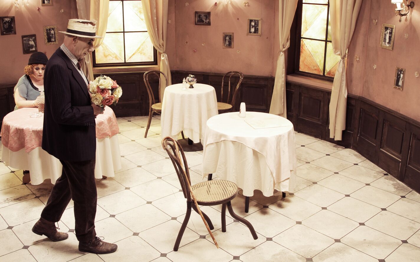 Café d'amour (opens enlarged image)